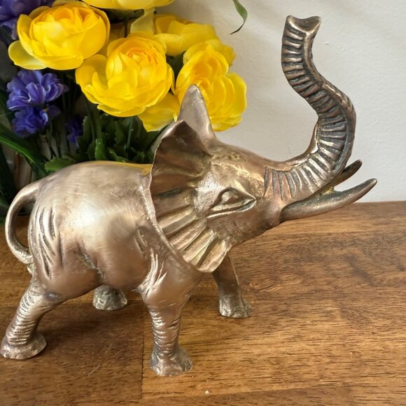Vintage Solid Brass Elephant Figurine Made in Taiwan –‎ Trunk Up Lucky Elephant - Picture 5 of 7